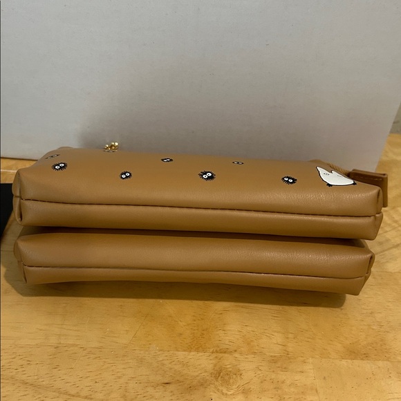 Studio Ghibli My Neighbor Totoro Soot Sprites Small Makeup Bag - Picture 8 of 16